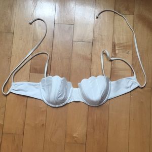 Lolli shell bikini top